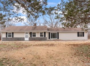 6210 Antire Rd, High Ridge, MO 63049