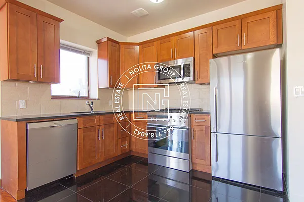 Rented by Nolita Group | media 32