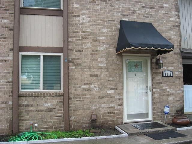 1st image of 2112 NW 118th St