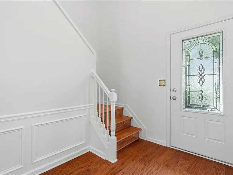 513 Stepney Ct SE — Photo 5