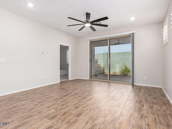 4th image of 14600 W Valentine Street