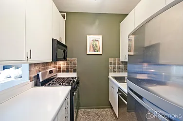 Rented by City Connections Realty