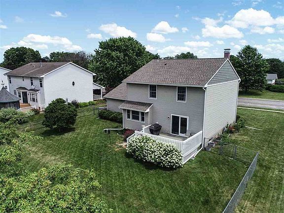 4th image of 2574 Costa Dr