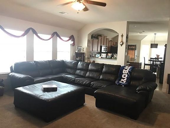 3rd image of 2907 Ryan Ln