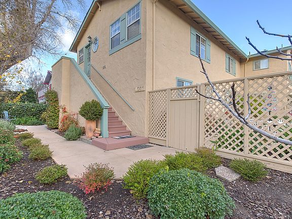 3rd image of 4031 Fair Oaks Ave
