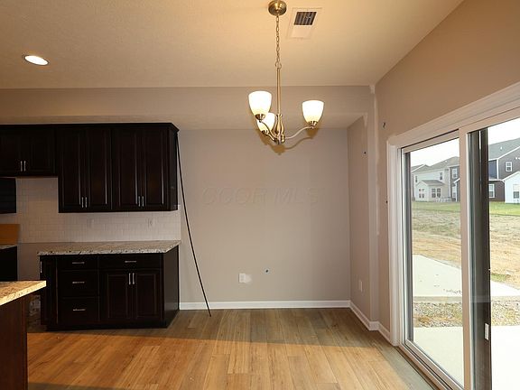 4th image of 5662 Dutch Ln
