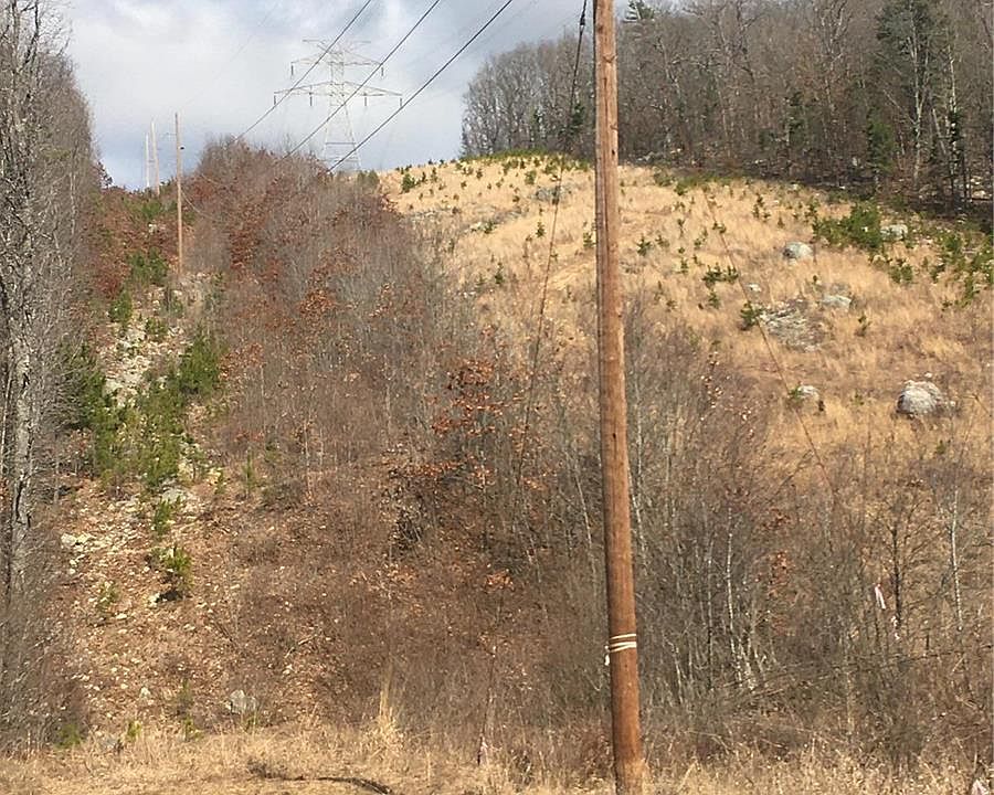 2nd image of 34 Highway N Hwy