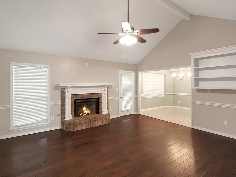 114 Trace Ridge Dr — Photo 3