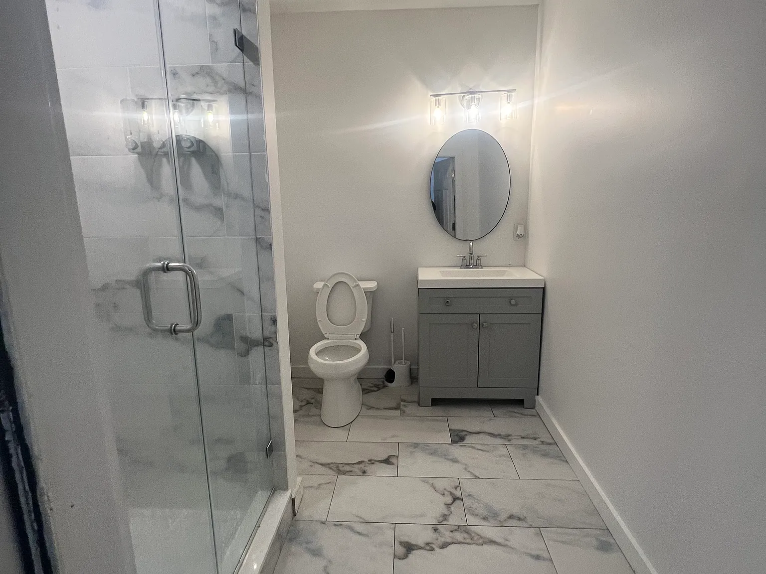 455 Pavonia Ave — Photo 3