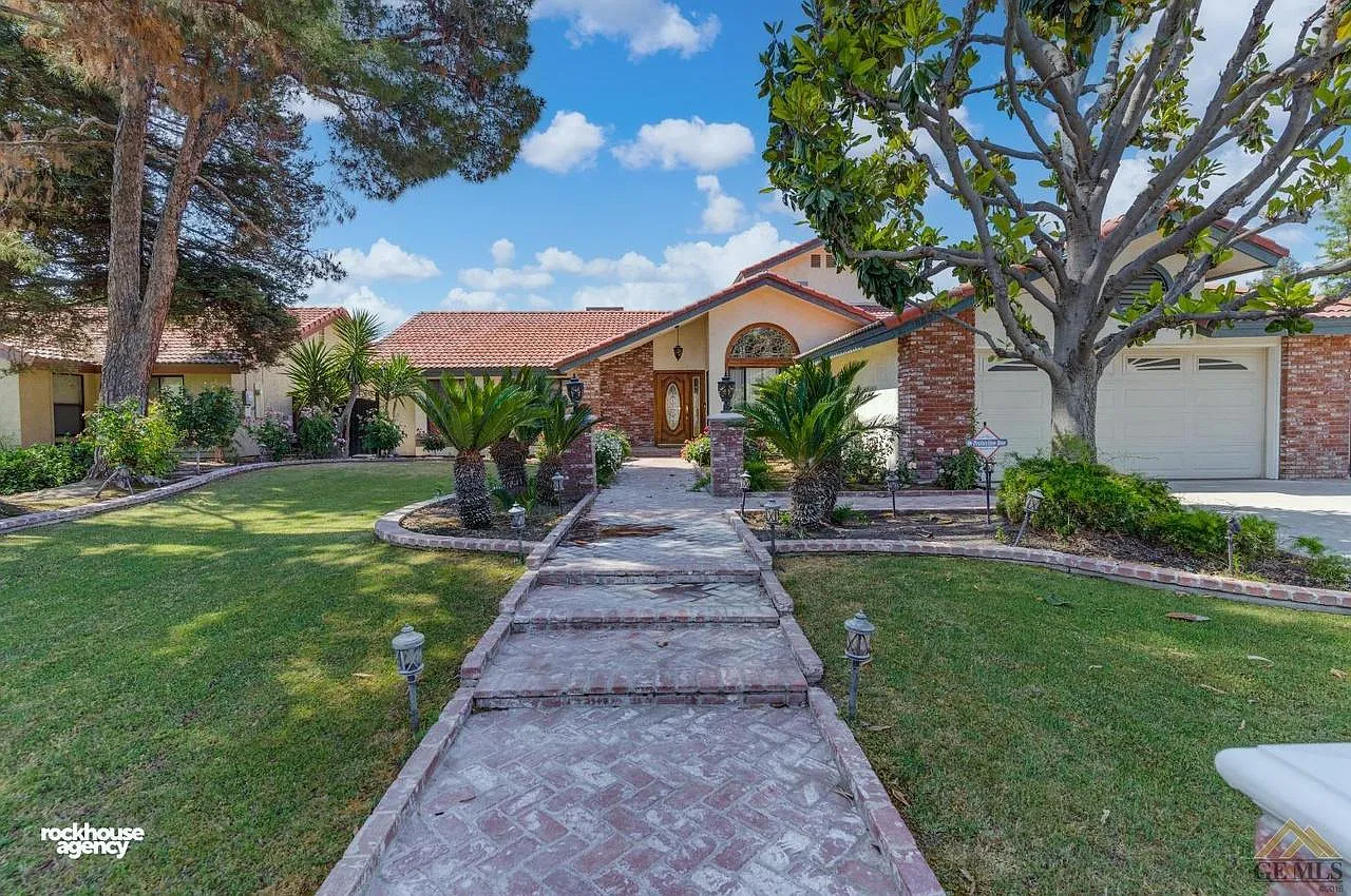 5 bed, 3307 sqft, $3,500 — Photo 3