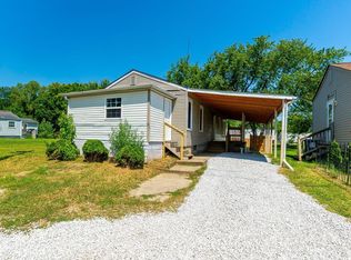 1122 Maplewood Rd, Columbus, OH 43207