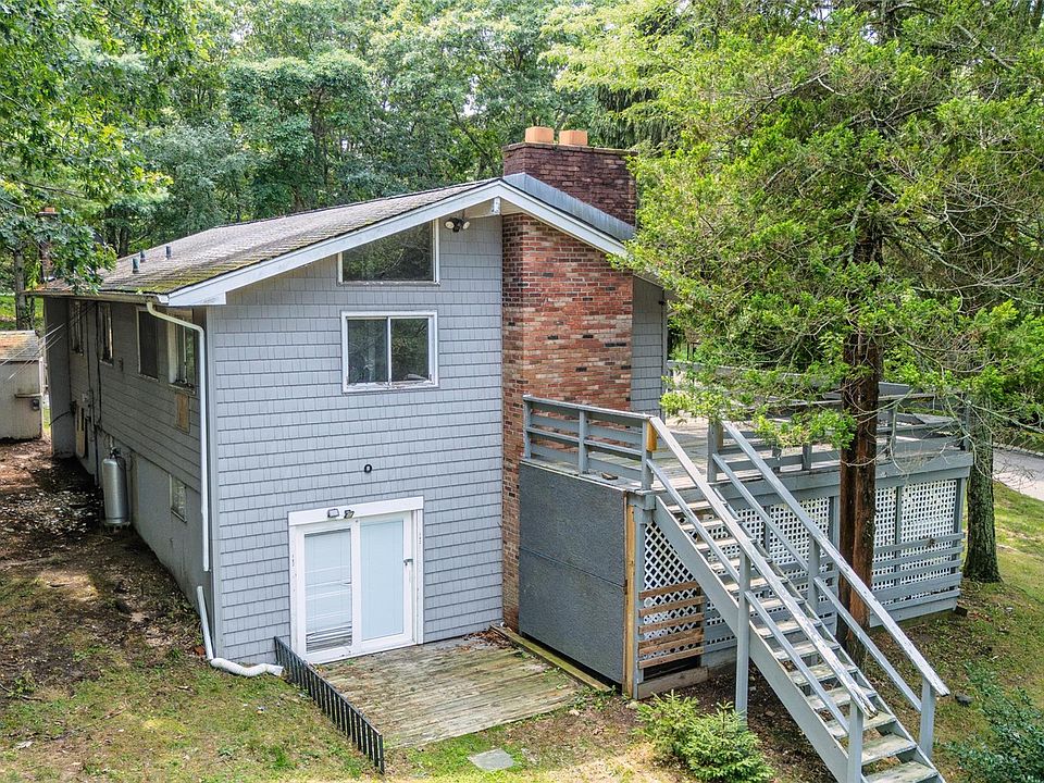 1st image of 142 Fish Cove Road