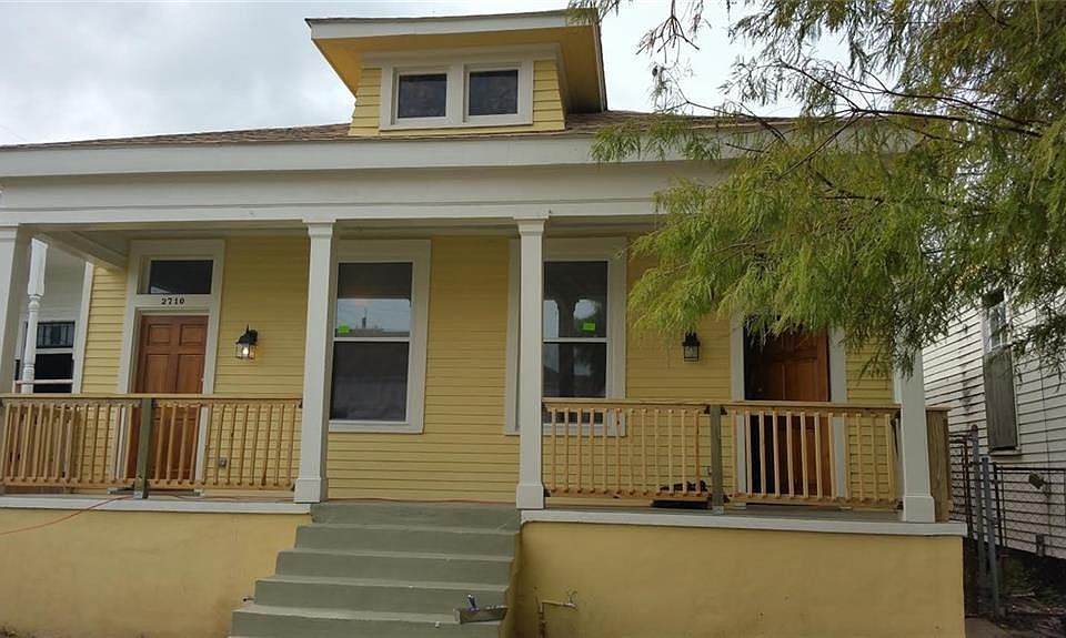 1st image of 2710 Marengo St