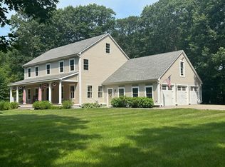 49 Muddy Pond Rd, Kensington, NH 03833