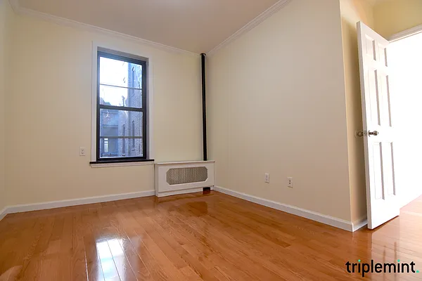 Rented by Triplemint | media 14