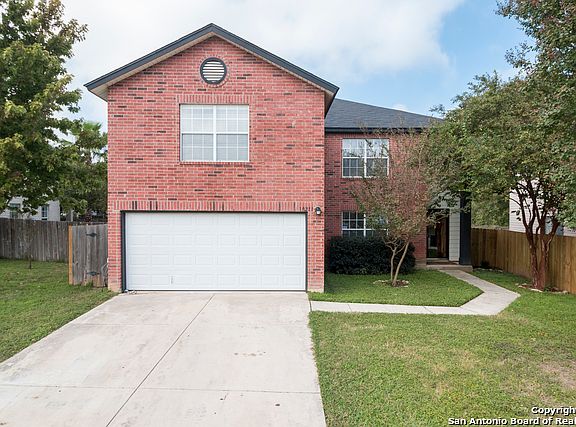 2nd image of 10211 Silverbrook Pl