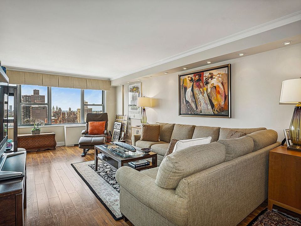 1st image of 360 E 72nd St APT C3105