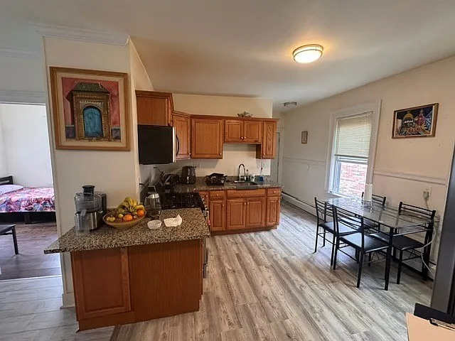 1081-83 Lawrence St #2 — Photo 6