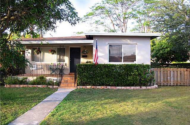 1st image of 6303 SW 42nd St