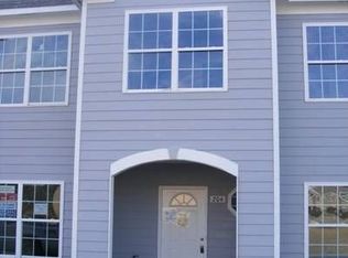 204 Nizzear Ln, Carrollton, GA 30117