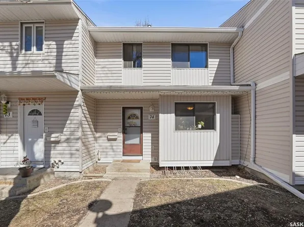 UNIT 74-330 Haight CRESCENT, Saskatoon, SK S7H 4V9