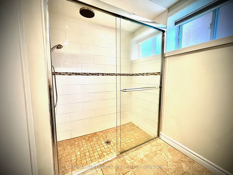 63 Bunnell Cres #BASEMENT — Photo 12