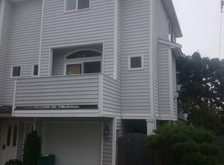 5702 26th Ave NW, Seattle, WA 98107