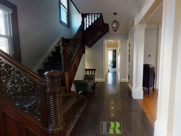 669 East 2nd Street image 24 of 44