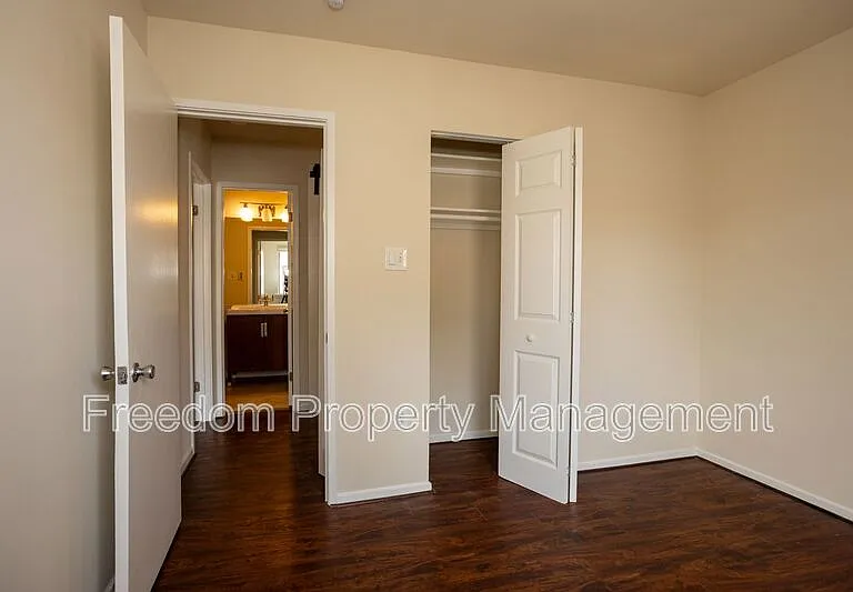 9327 Woodlea Ct — Photo 23