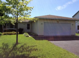 742 Sojourn Rd, New Lenox, IL 60451