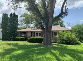 2514 Kent St, Saint Joseph, MO 64505