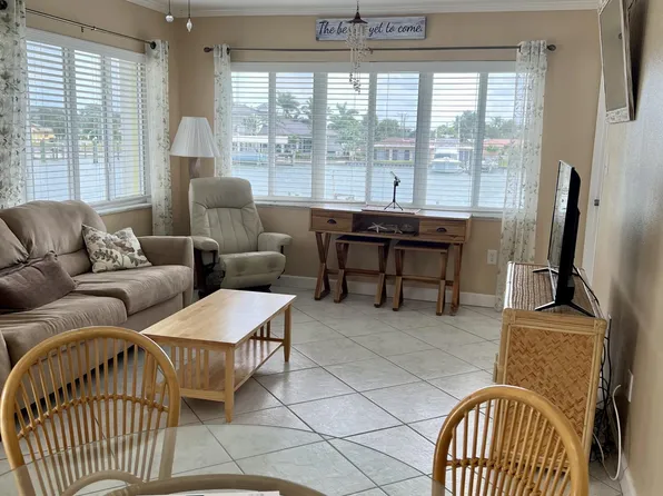 1309 Bayshore Drive #201, Fort Pierce, FL 34949