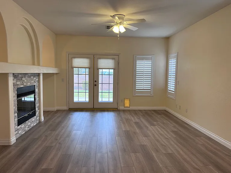 678 Kentons Run Ave — Photo 15