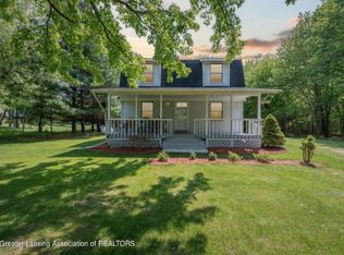 8673 Winegar Rd, Laingsburg, MI 48848
