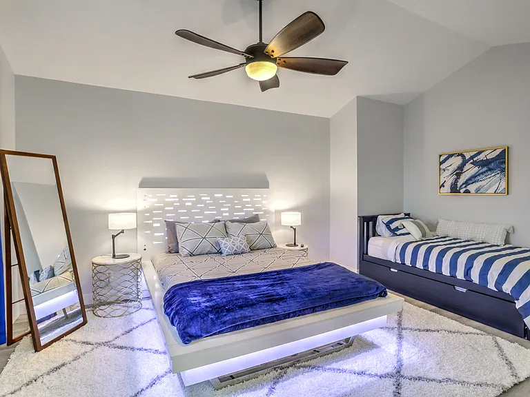 1421 Lucaccini Ln — Photo 18