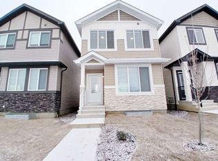 1926 209th St NW, Edmonton, AB T6M 1R5