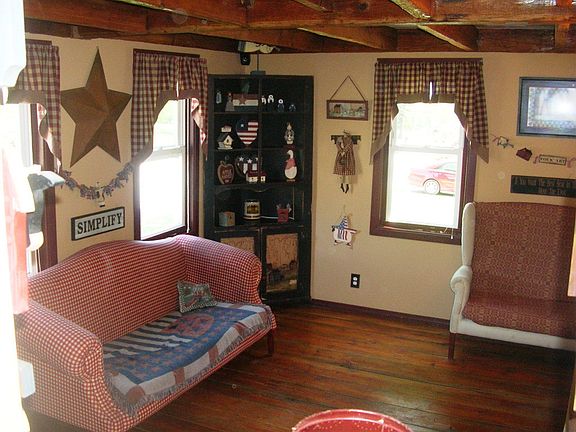 All furnishings negotiable