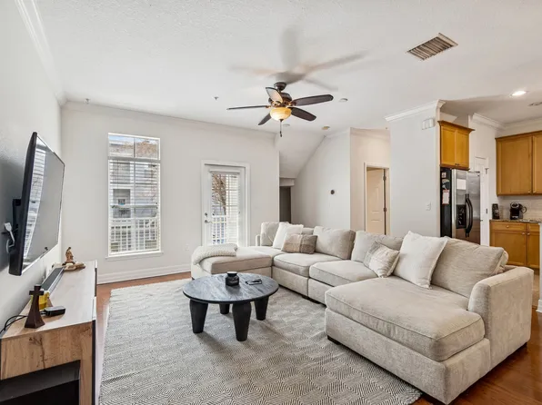 4543 Bay Spring Ct, Tampa, FL 33611