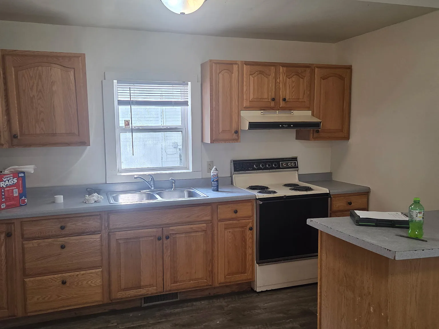 5 bed, $1,650 — Photo 3