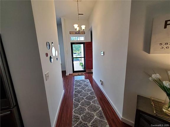 4th image of 9325 Hanworth Trace Dr