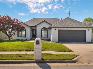 5411 S Jefferson Ave, Springfield, MO 65810