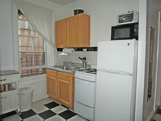 Rented by Town Residential | media 40