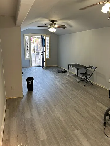 710 Adaes Ave #1 Photo 1
