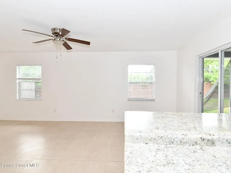 838 Gillen Ave NW — Photo 18