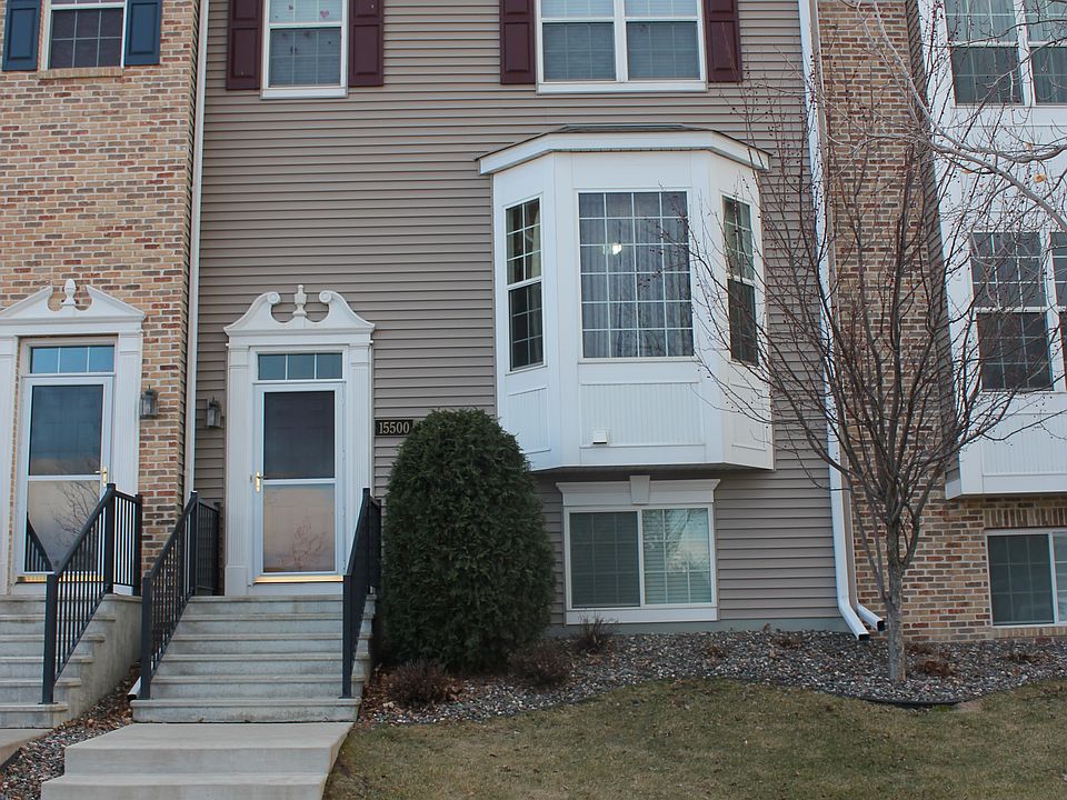 1st image of 15500 Lilac Dr