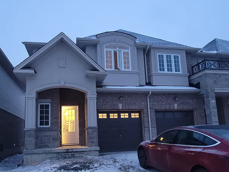 22 Vickers Rd — Photo 1