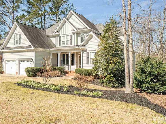 3rd image of 75 Riverglade Dr