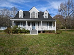 547 Dover Ln, Aylett, VA 23009
