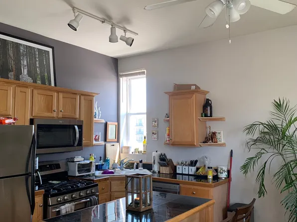 537 N Ashland Ave, Chicago, IL