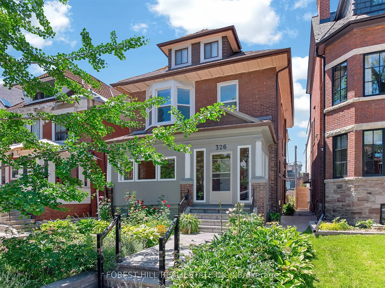 1 bed, $3,350 — Photo 1